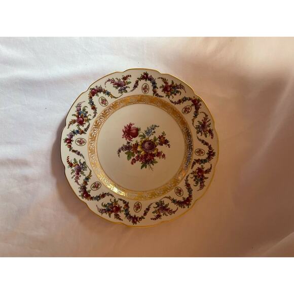 Plates Collectible Antique Bavarian V dinner plates (7) Pattern Bav 146 10 ins. - Picture 4 of 11
